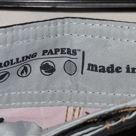 RAW Zip up Hoodie with matching board shorts - Picture 6 of 6